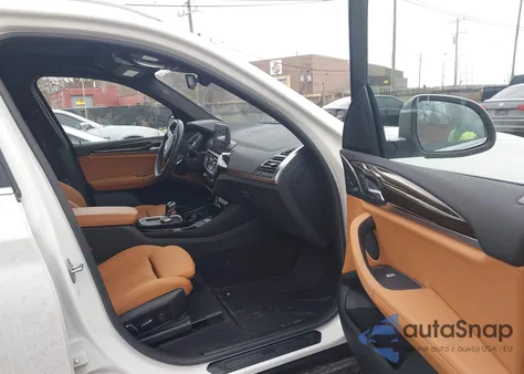 2024 BMW X3 xDrive30I z USA, uszkodzony, nr VIN WBX57DP04RN264095